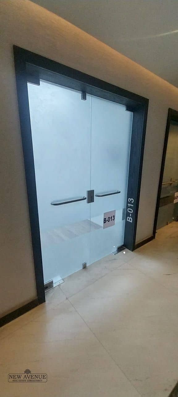 4 9e21d8fe-0441-4bde-b437-aadd4954661e. jpeg