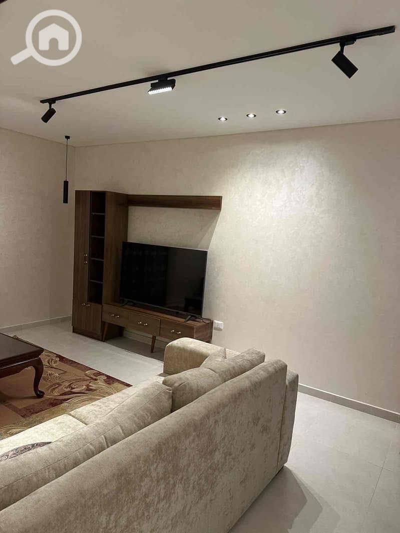 3 ac3f6a09-d6b5-411d-a4ea-1c82fe8d14c1. jpg