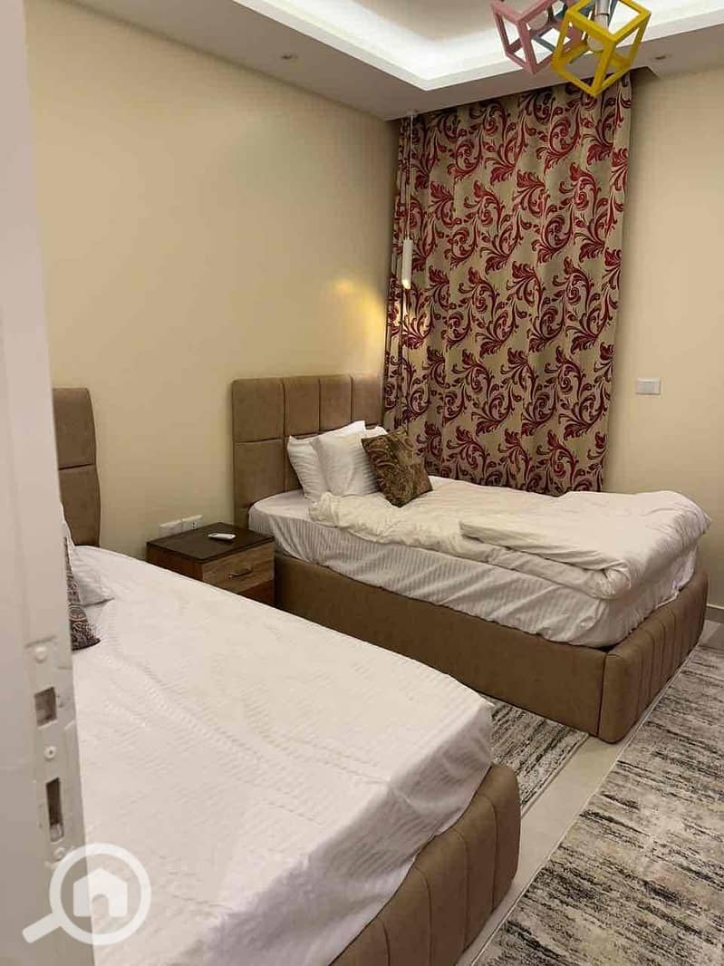 4 9bdbb737-cb87-48dd-8bb6-4ff2066edc33. jpg