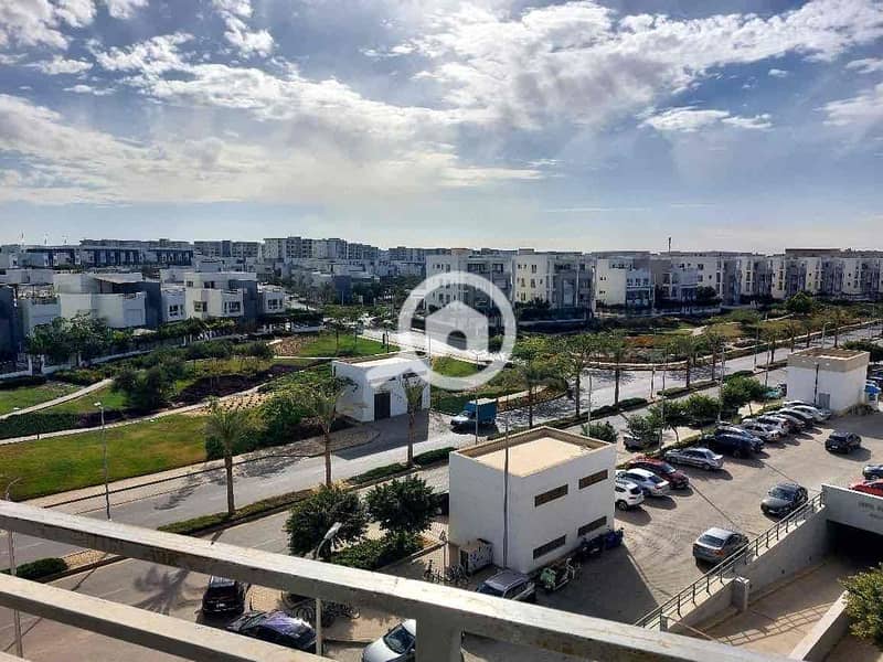 23 b5ff3bcb-1822-42b1-9e22-31cd3a3976ca. jpg