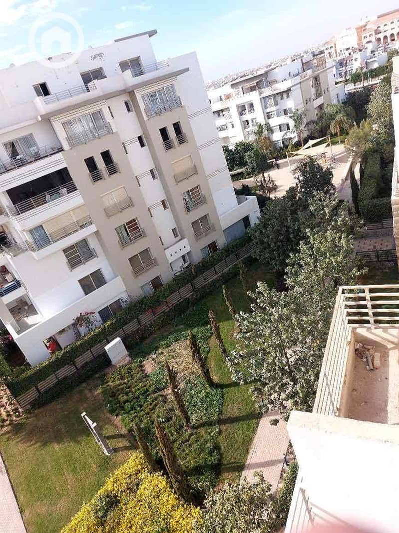 25 6610d2a4-c634-49c9-ae31-df9f4de25a01. jpg