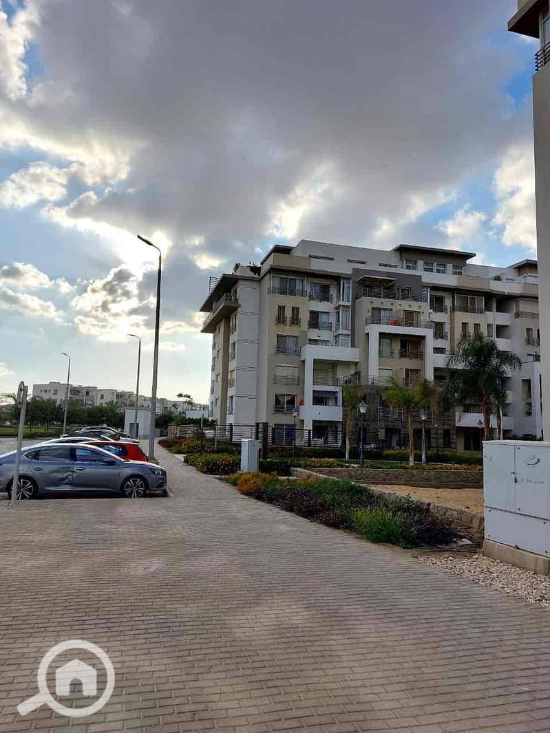 26 25992e54-0b93-46ac-9fd4-84dfdb4ec0a0. jpg