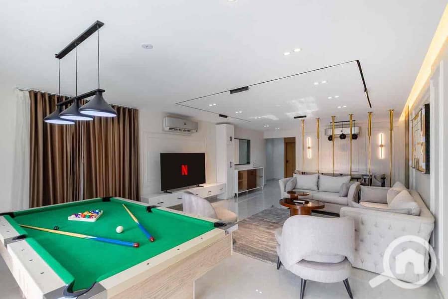 3 7afbe93f-ee7e-43fd-be2f-38004387df4a. jpg