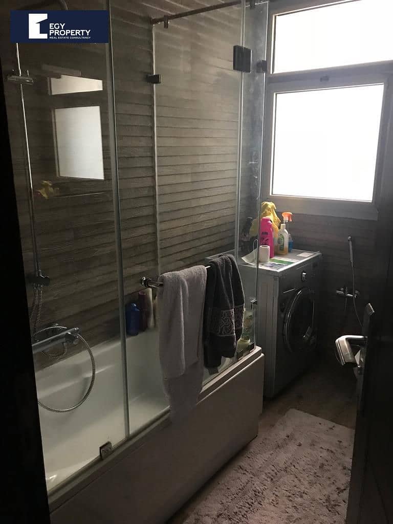 8 _files_738266B3-A7EF-4C2A-9CE8-EFA540E2DD8E. jpeg