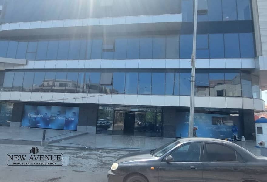 4 dee863fe-8f77-4dc4-9748-b32933e6e64d. jpg