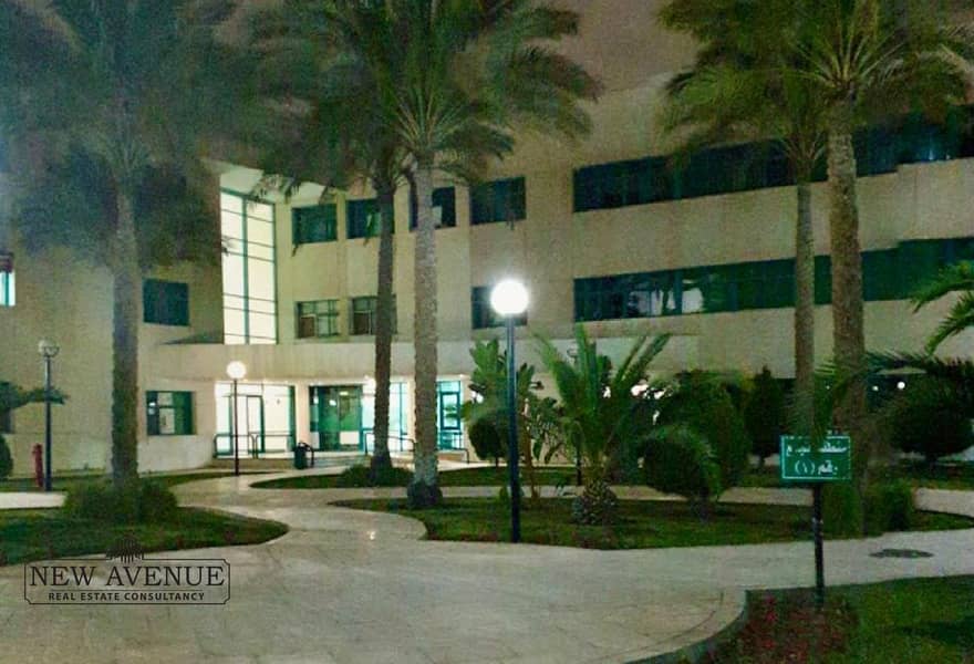 10 41484d9e-2ccc-422c-9eeb-82a54ba380b9. jpg