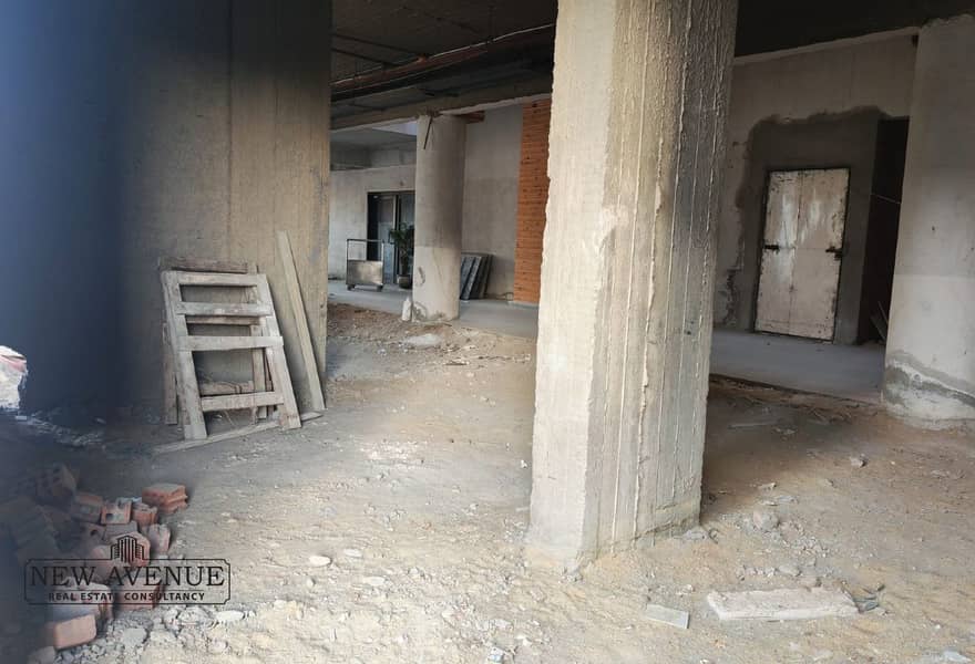 5 e356963c-07e9-438a-8ed6-8021a5a2f2f3. jpg