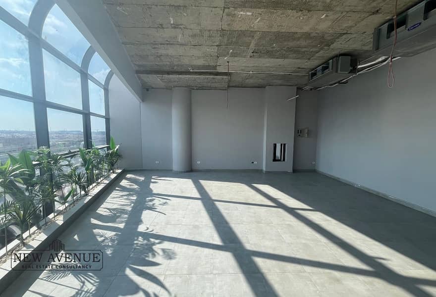 3 16847025-7930-4801-a797-28c456bd859f. jpg