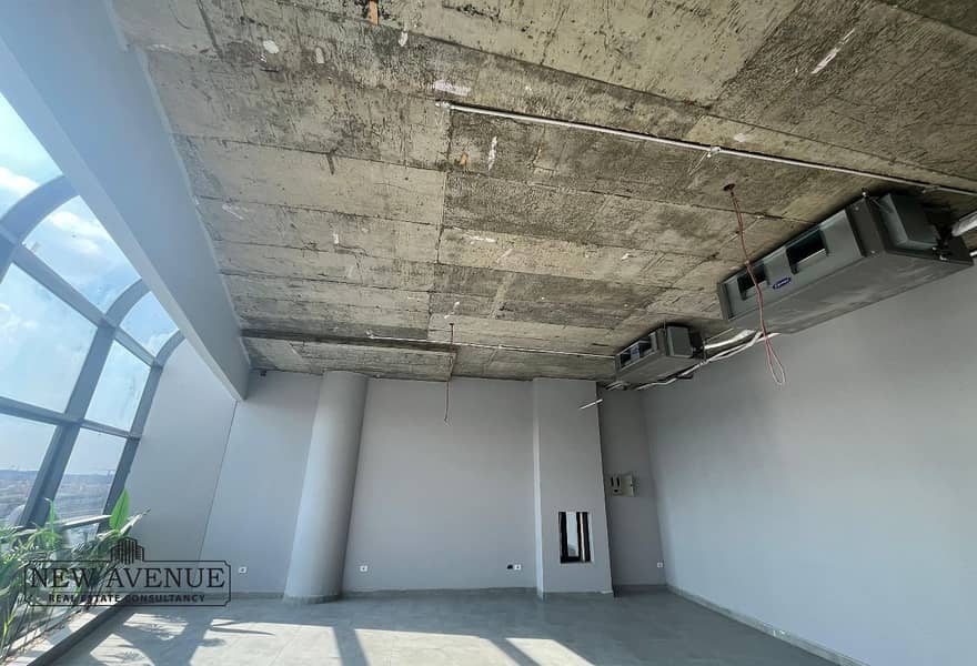 4 4504a1bb-f101-4e6e-816e-8066f648c766. jpg