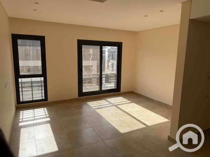 07205e0e-7c2e-427f-8253-196e0bbb8b89. jpg