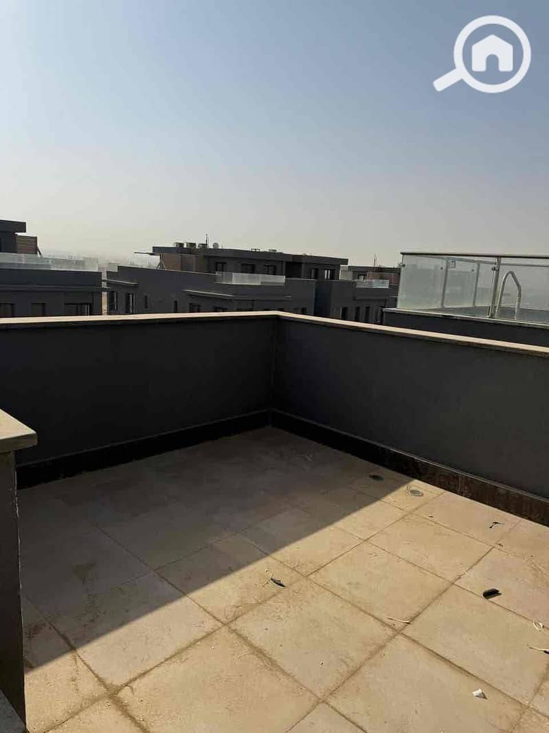 13 2e9129bc-98b7-442c-9397-5e61dc3e9731. jpg