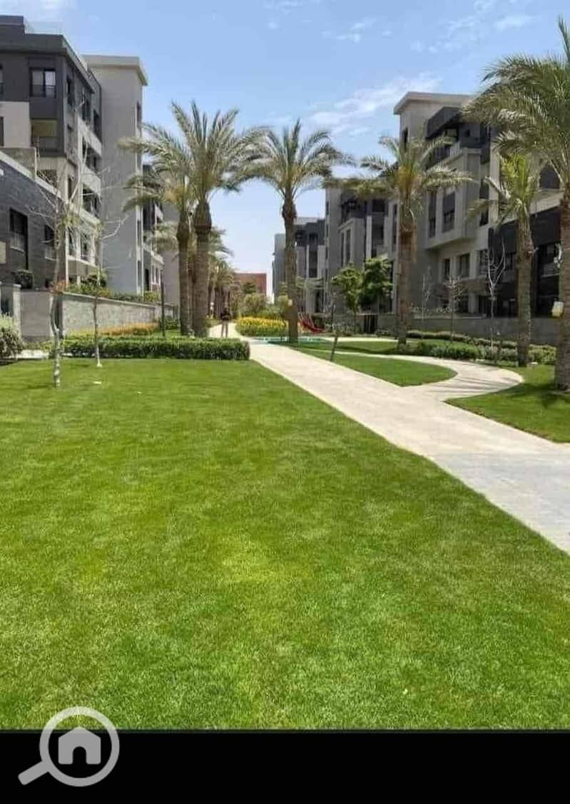 8 abe58741-ccc1-45b7-b9f3-0448db4f2596. jpg