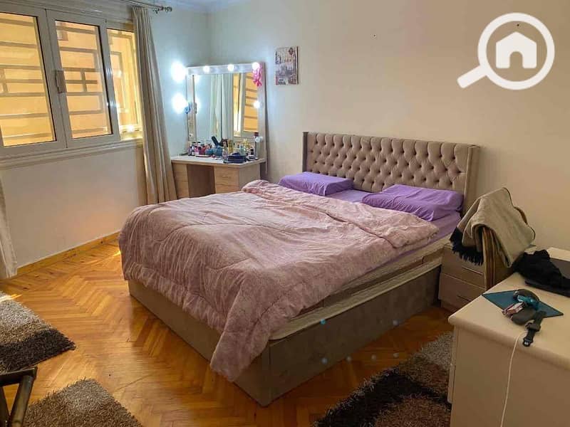 4 4b0625b2-d2f3-4343-8dea-11621a845062. jpg