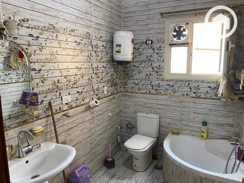 23 565c04f6-fd2b-4c16-ac36-372921bc7db1. jpg