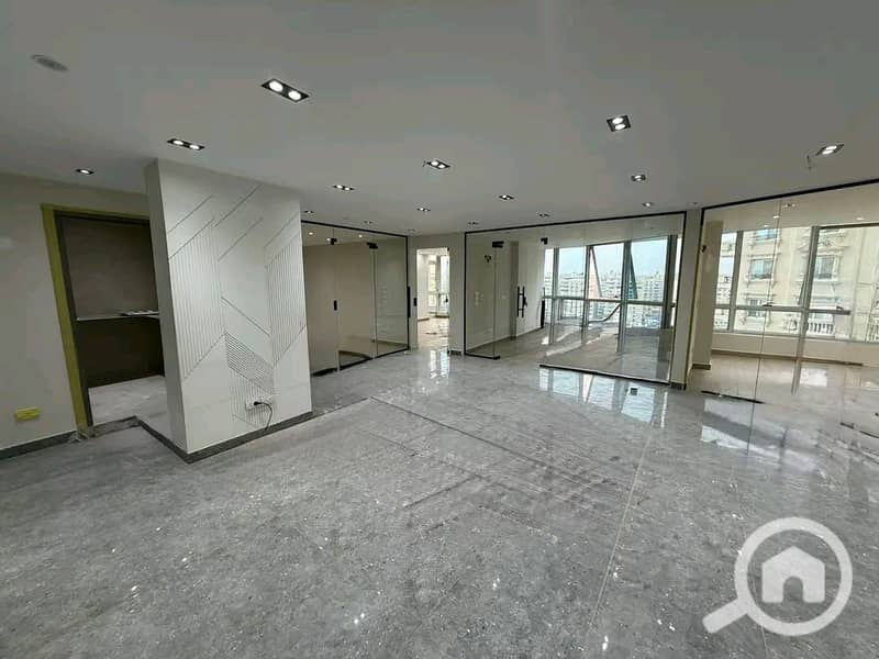 4 3dd319b2-7078-4cc8-b906-a0c7250f27b0. jpeg