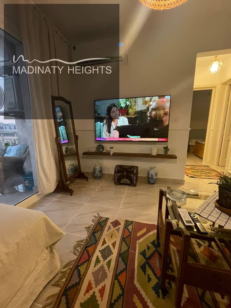 4 WhatsApp Image 2025-12-08 at 16.50. 41_4cb56bc9. jpg