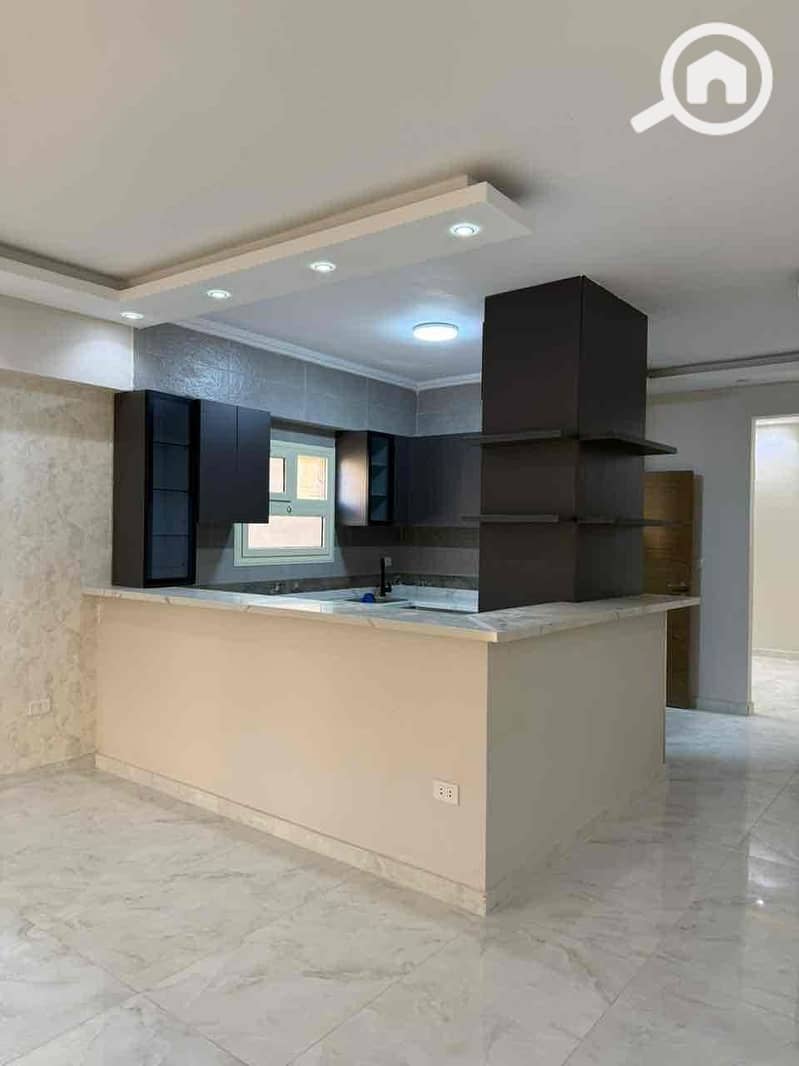 21 bfd7557a-1553-4d63-b01f-d945779b5c64. jpg