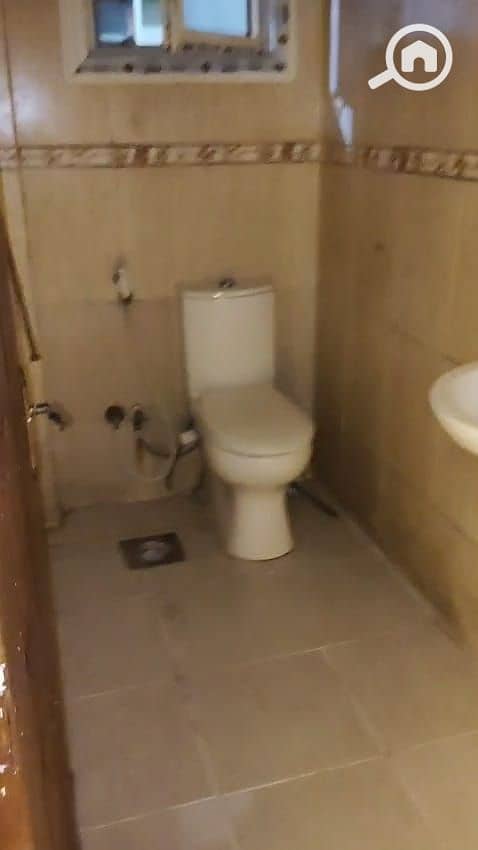 12 WhatsApp Image 2025-12-08 at 8.30. 35 PM (3). jpeg