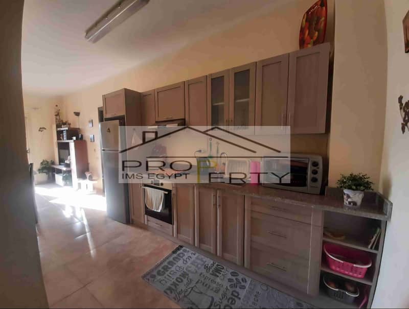 2 3b77ec95-37f5-4b32-ab63-9e7237067384-1_all_47931. jpg