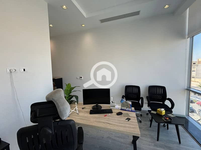 4 WhatsApp Image 2025-12-06 at 8.16. 03 PM (1). jpeg