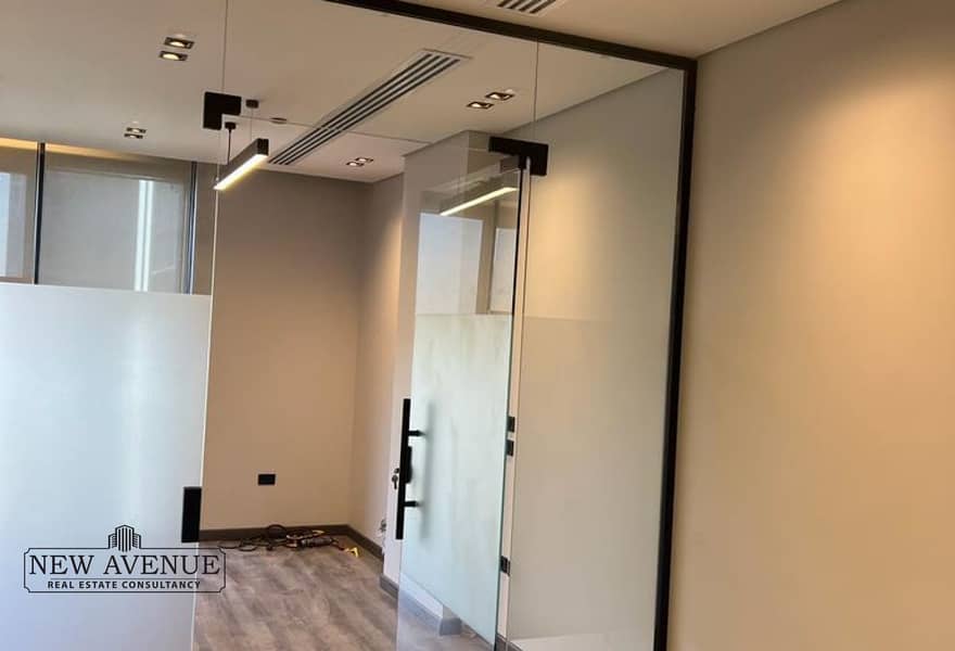 4 85e7dfb3-9520-4b15-b9dd-f0ab1c047c0f. jpg