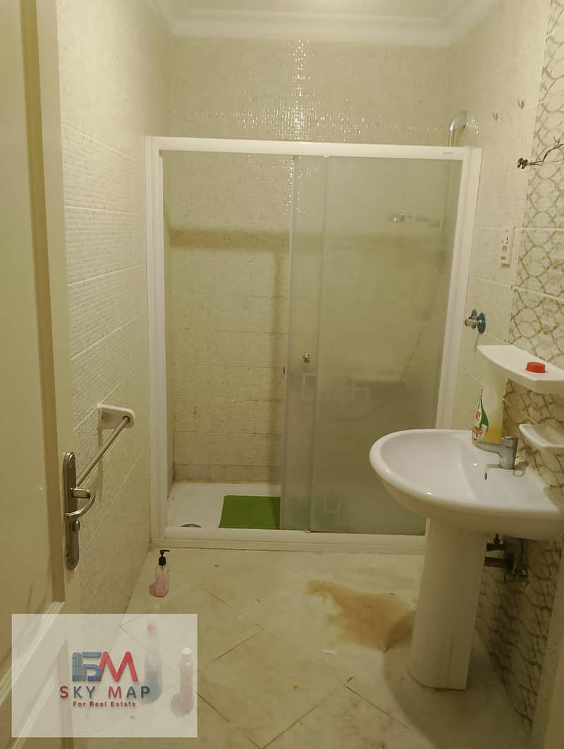 11 WhatsApp Image 2025-12-08 at 5.48. 26 PM. jpeg