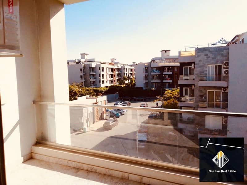 8 443ac67b-ead7-4e10-9d8b-5aae55e25743. jpeg