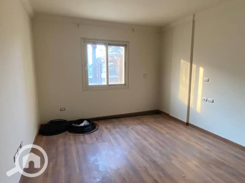 2 28b1dcbf-a08b-472f-8dab-9fdc3529f88a. jpeg