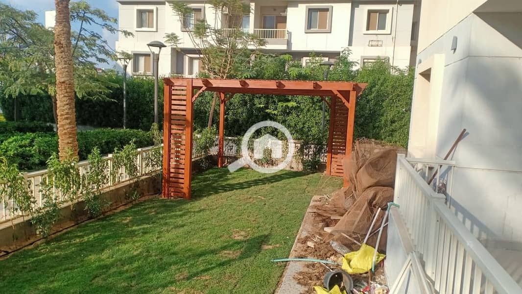 3 8de554ff-944a-4561-b2d2-f806ca07553b. jpeg