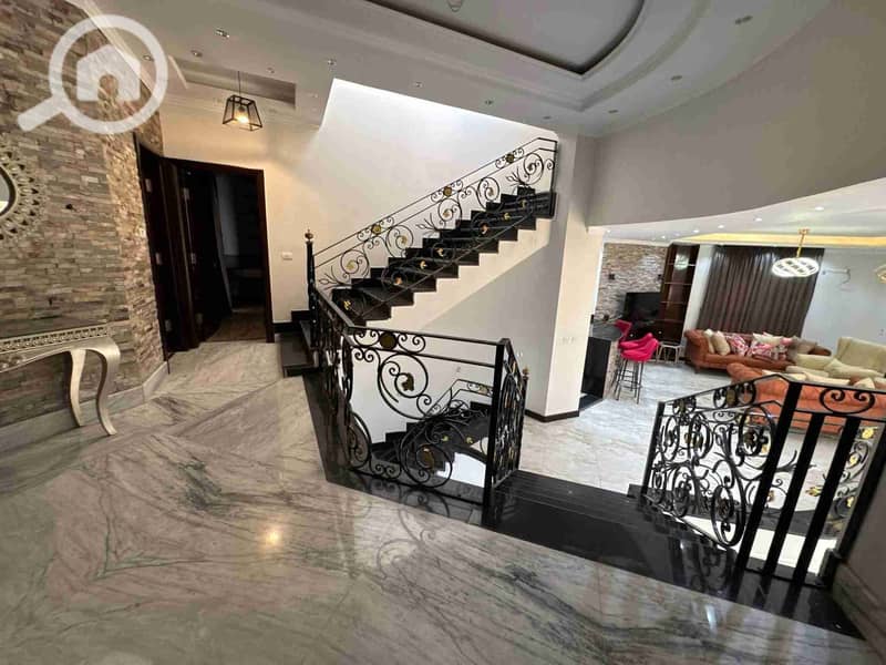 17 FB_IMG_1762005820620. jpg