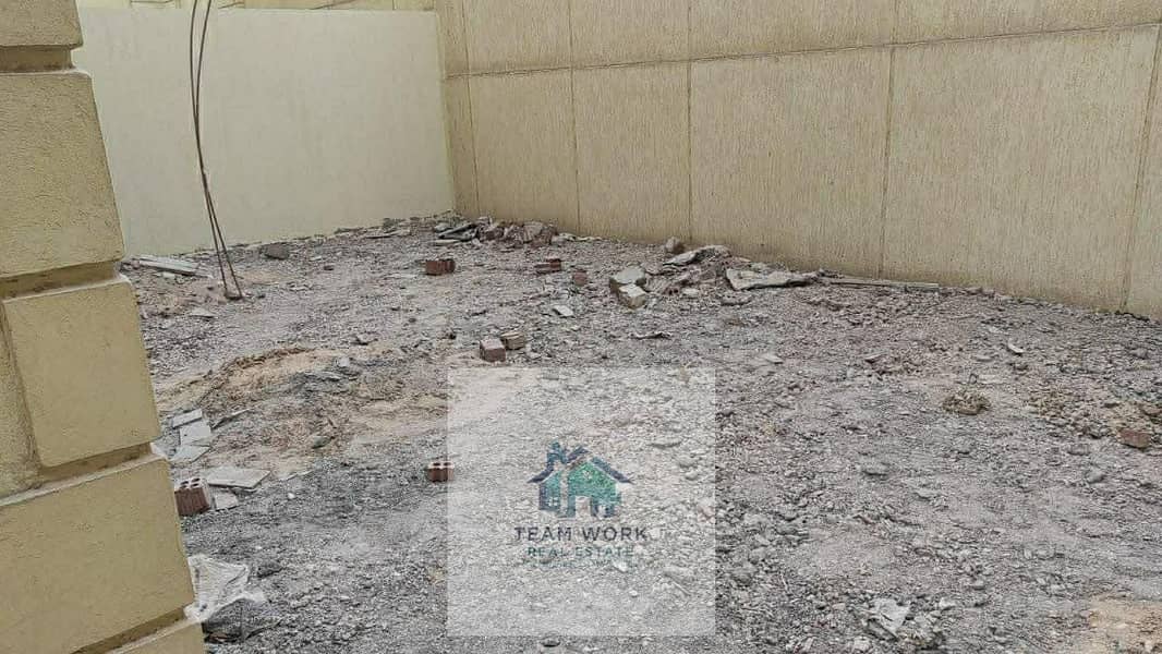 3 c11d12f8-7b84-42dd-9e33-bb4b4882158d. jpg