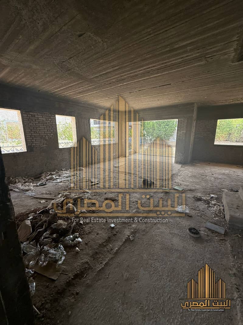 3 U349214 (11). jpeg