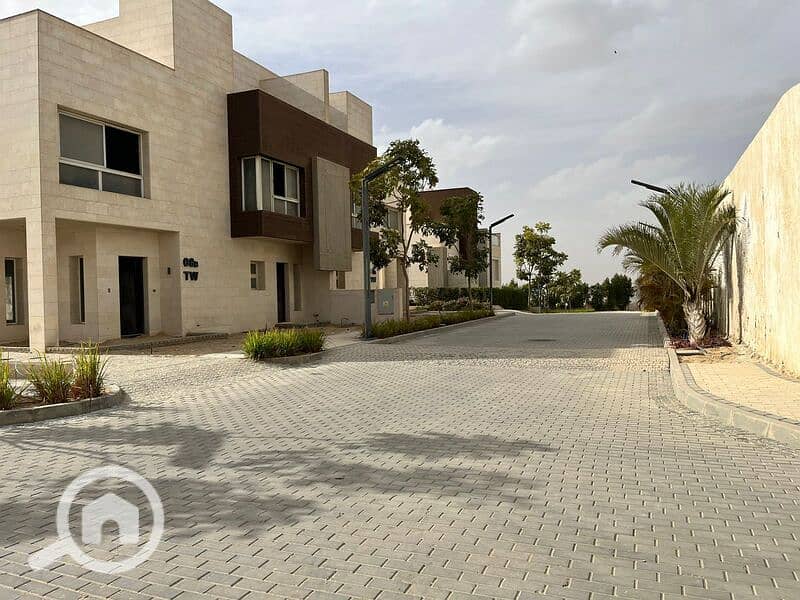 8 WhatsApp Image 2024-09-08 at 3.40. 57 PM. jpeg