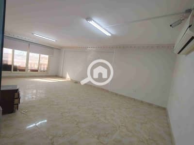 Office for Rent in 6th of October, Giza - 38311. jpg