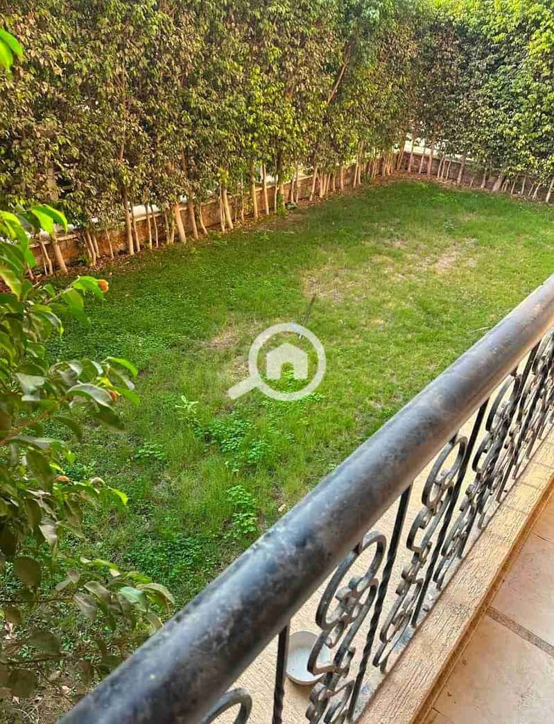 1000903630. jpg 1000903630. jpg