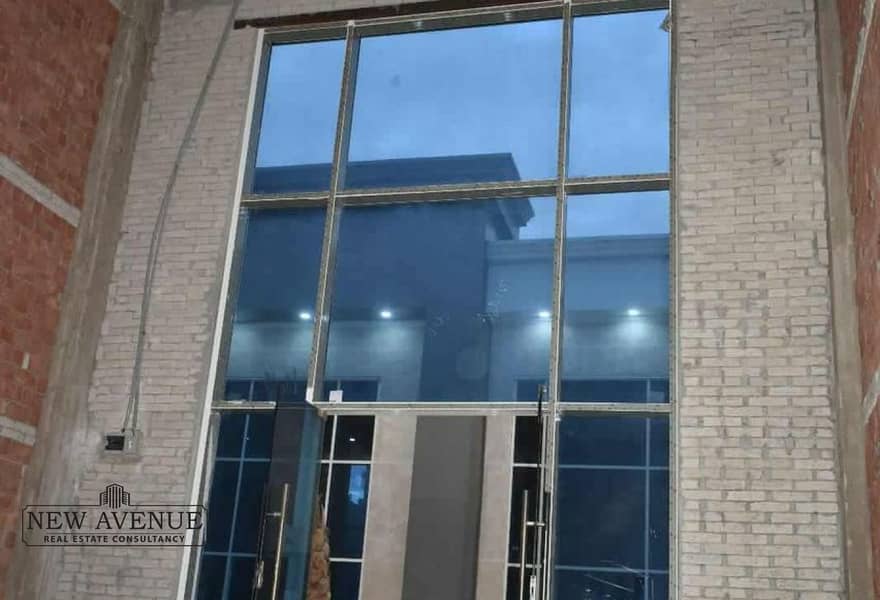 6 db62f3f5-d890-45ca-91a4-e464492245b9. jpg