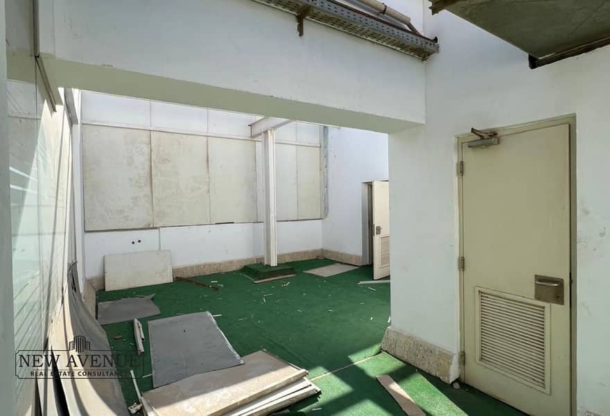 6 cd6ae4ea-1a7e-42ce-ac92-4e86e5cc1038. jpg