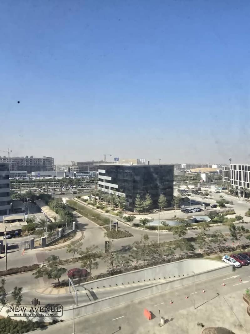 6 910e092e-a8cc-4a0b-8abc-23a139f87bae. jpeg