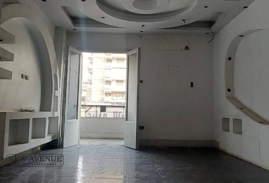 5 af5256d4-9ade-47ca-bd04-b57a296d53fb. jpg