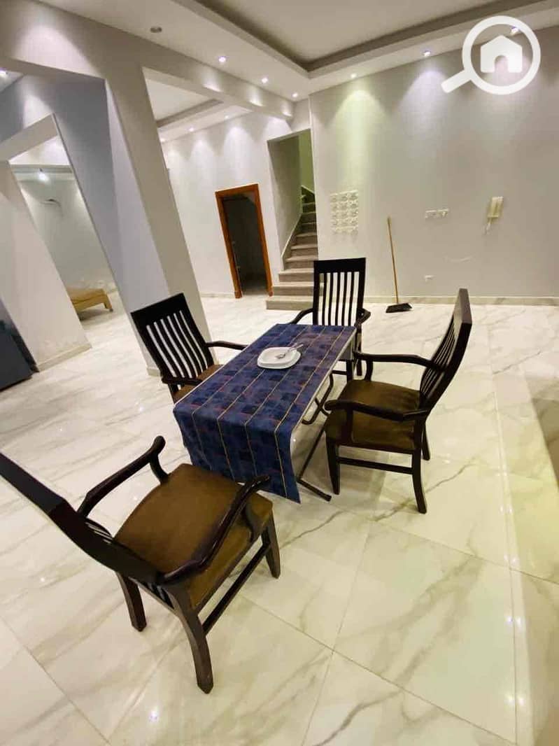 5 bb1581bf-851a-431c-b9a5-1416f82cc780. jpg