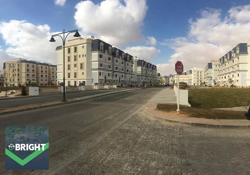 8 ccaa3ff4-0873-4b94-b89c-8fc9ebd7c021. jpg