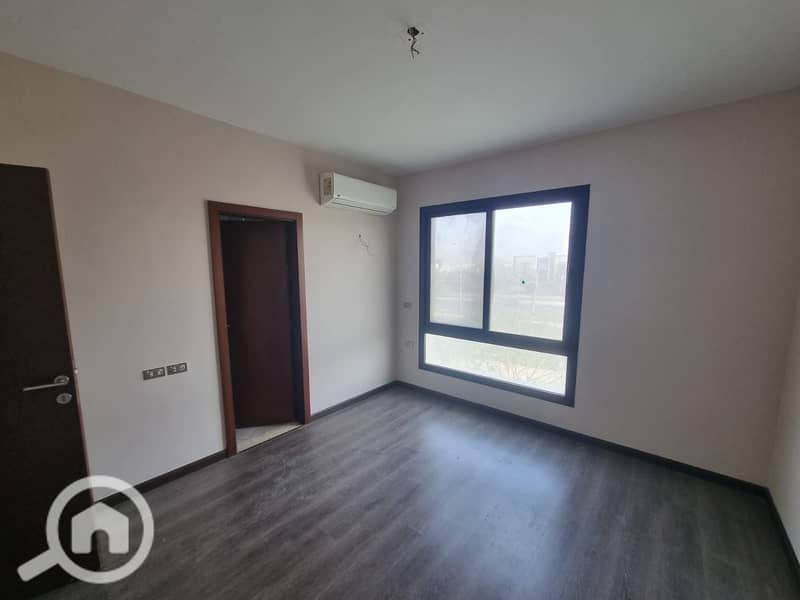 3 WhatsApp Image 2025-11-01 at 10.42. 16 PM (3). jpeg