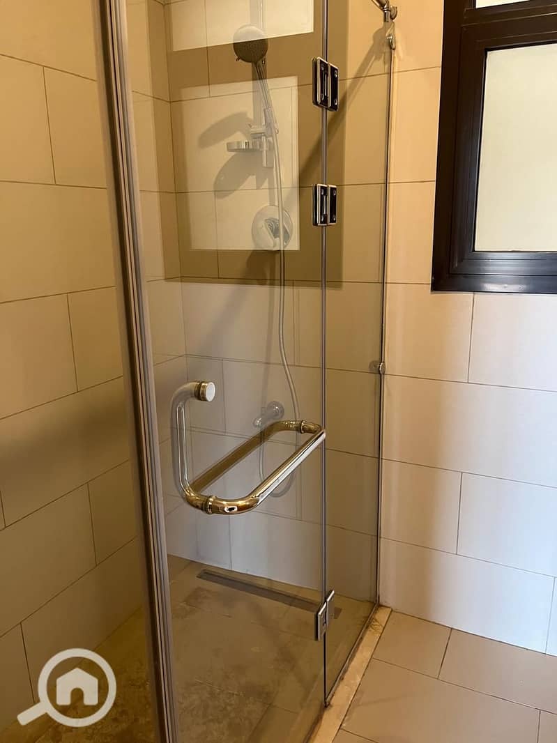 5 WhatsApp Image 2025-11-17 at 11.45. 08 PM (2). jpeg