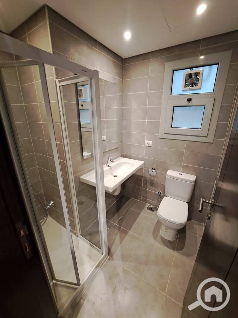 6 WhatsApp Image 2025-06-02 at 11.16. 12 PM (3). jpeg