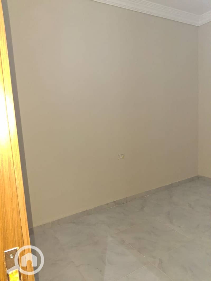 34 WhatsApp Image 2025-12-08 at 5.01. 06 PM (1). jpeg