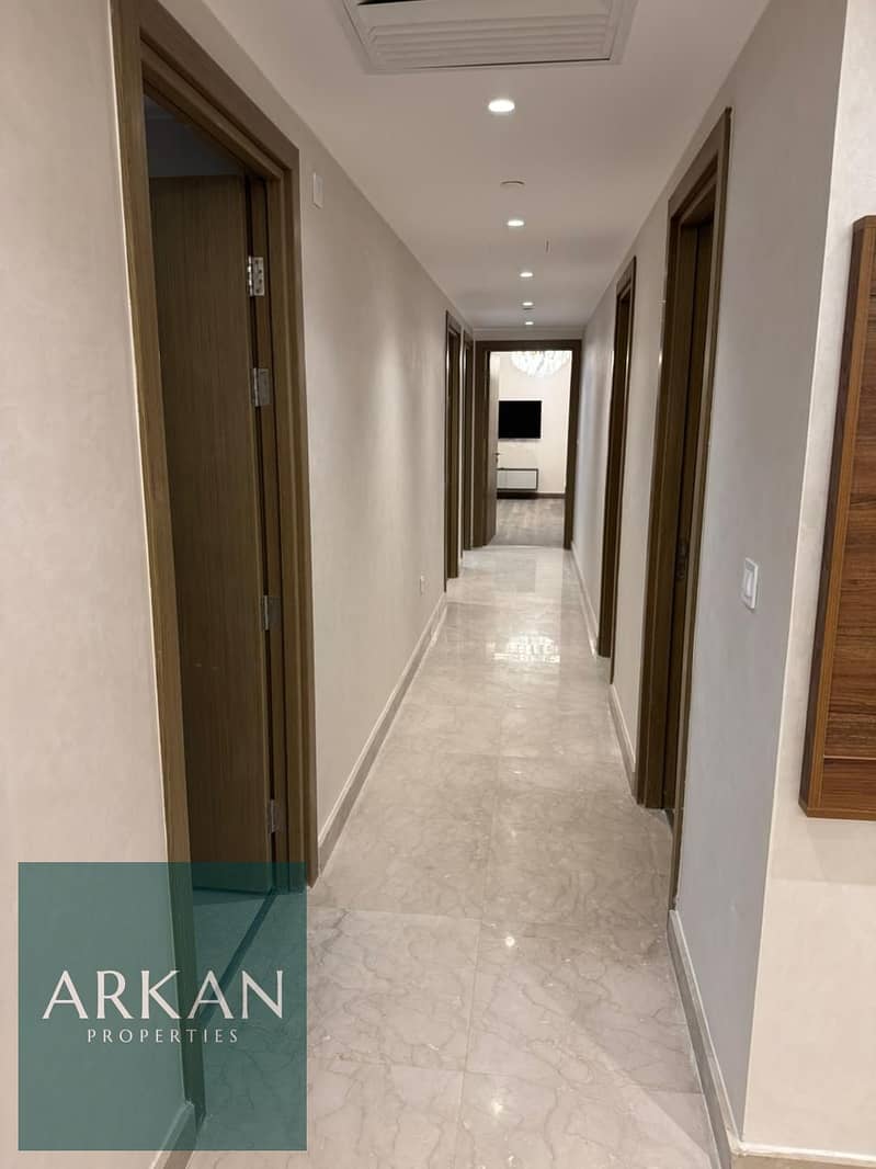 5 WhatsApp Image 2025-12-08 at 9.12. 24 PM55. jpeg