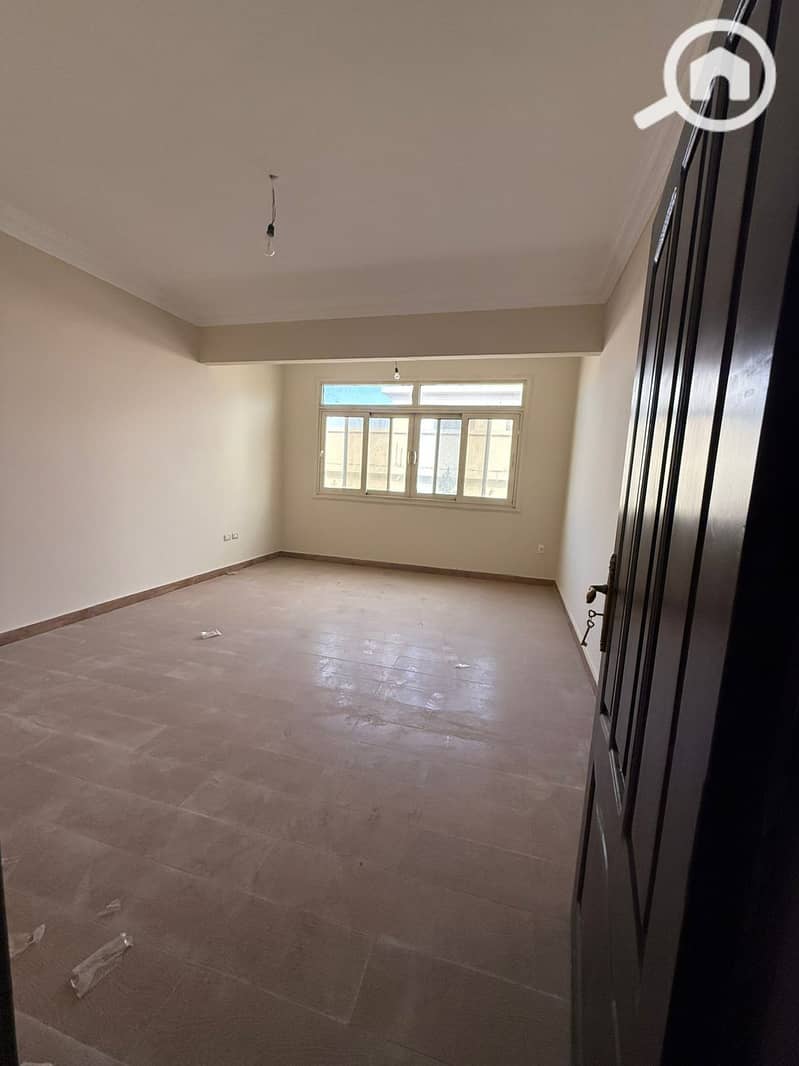 9 WhatsApp Image 2025-12-08 at 6.18. 11 PM. jpeg