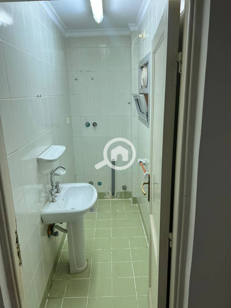 9 WhatsApp Image 2025-12-08 at 6.24. 41 PM. jpeg