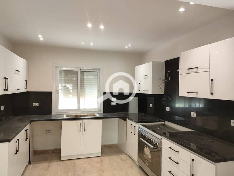 93905fdc-31b1-456c-90d7-c46bfb23a605. jpg