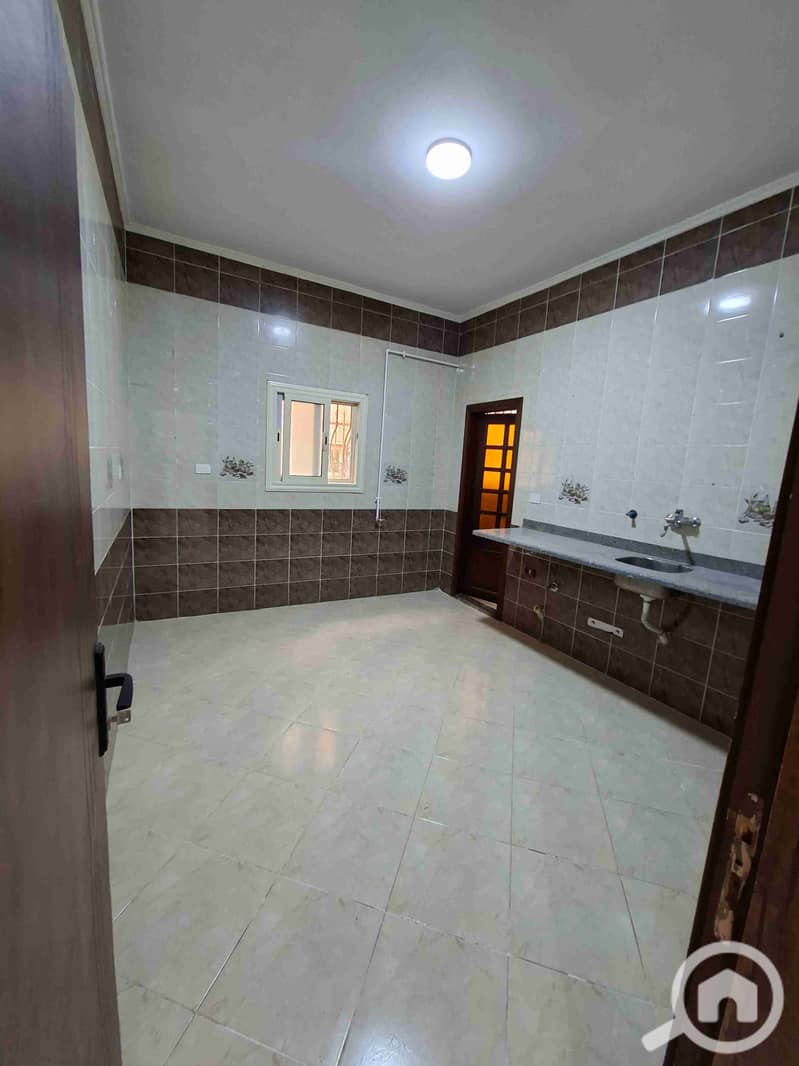 10 ٢٠٢٥١١١٥_١٣٢٠٤٤. jpg